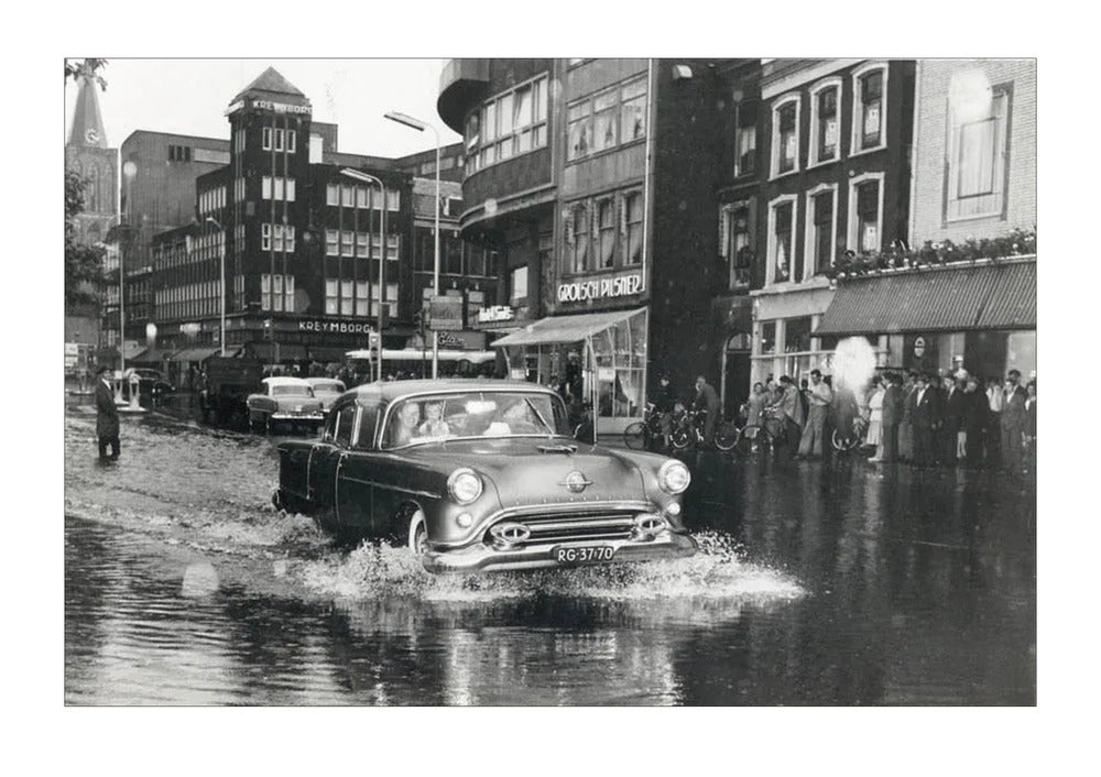 Wateroverlast op het Vredenburg - 1957