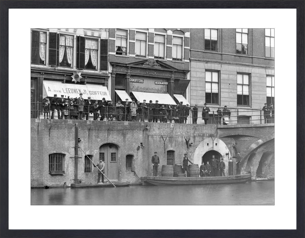 Werfkelders aan de Oudegracht - 1906