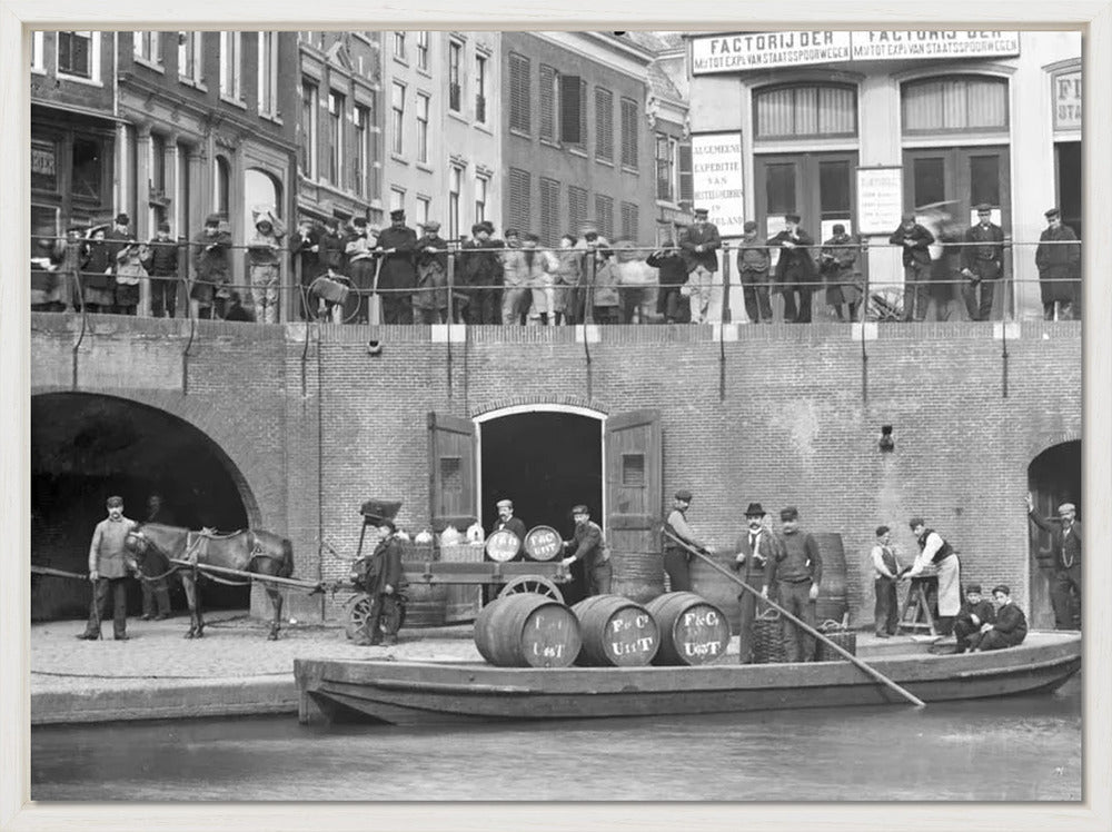 Handel op de Oudegracht - 1906