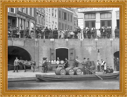 Handel op de Oudegracht - 1906