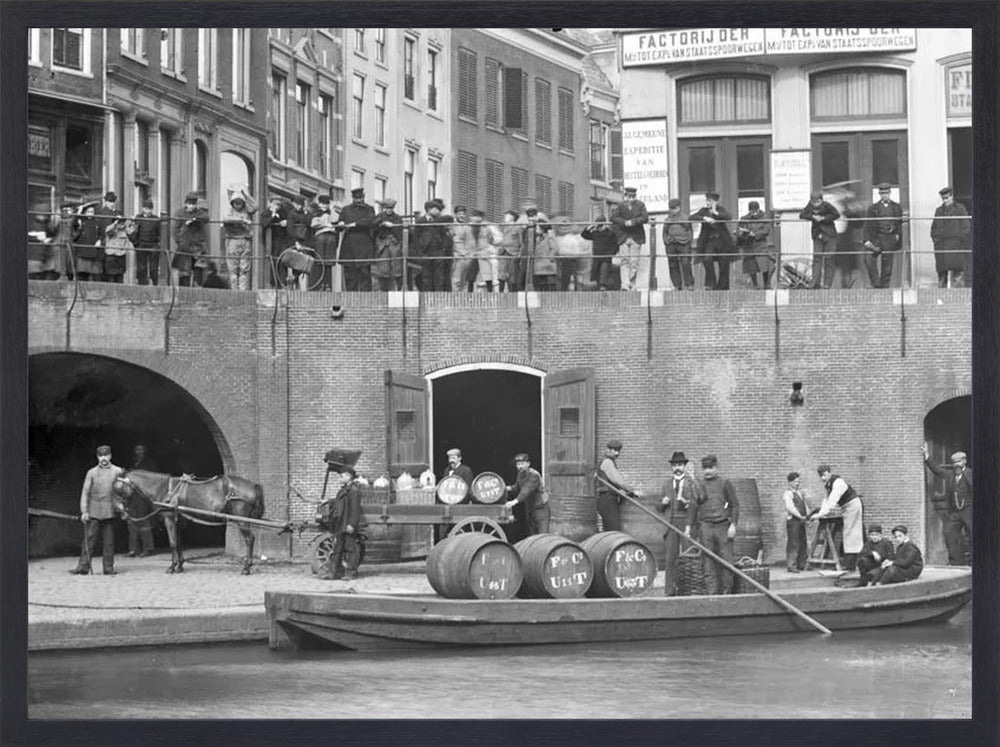 Handel op de Oudegracht - 1906