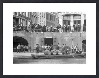 Handel op de Oudegracht - 1906