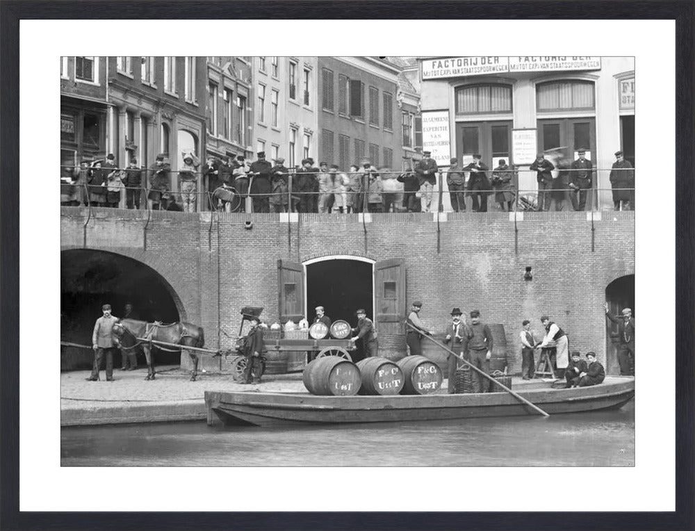 Handel op de Oudegracht - 1906
