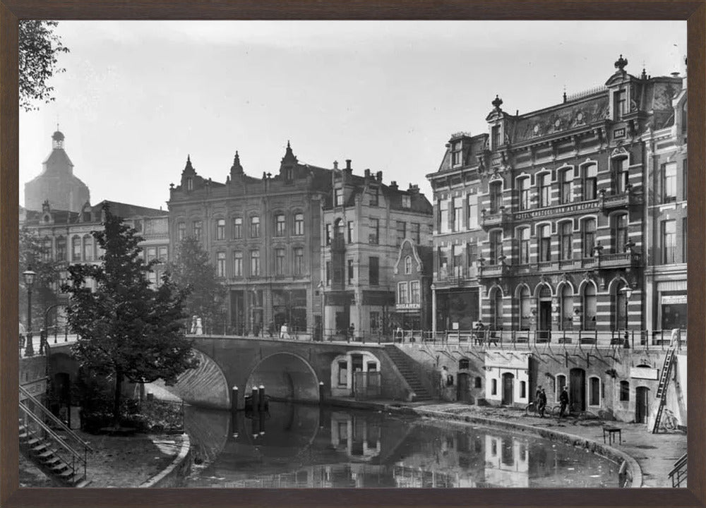 Hotel aan de Oudegracht - 1905