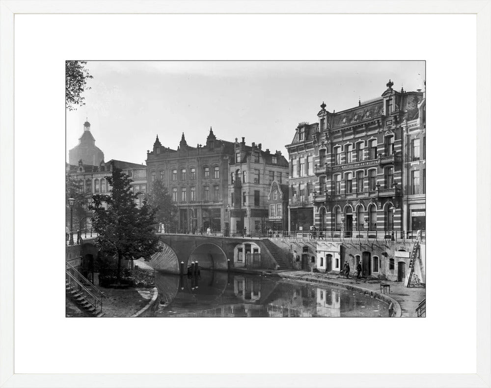 Hotel aan de Oudegracht - 1905
