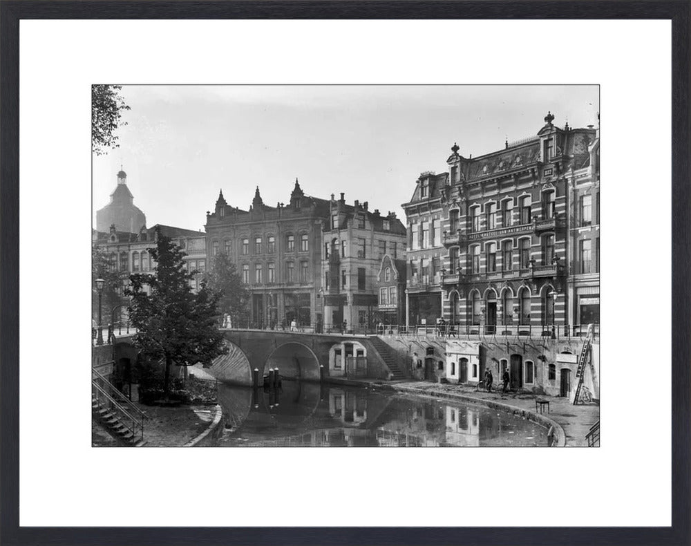 Hotel aan de Oudegracht - 1905