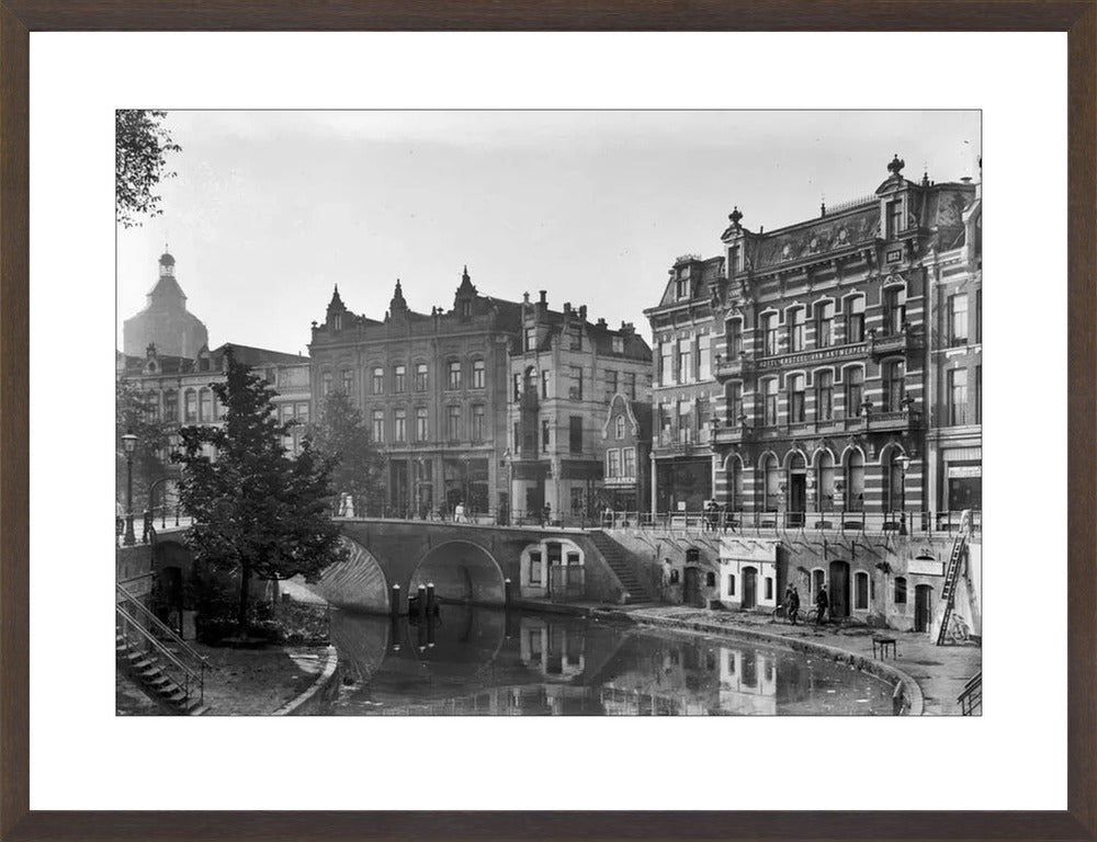 Hotel aan de Oudegracht - 1905