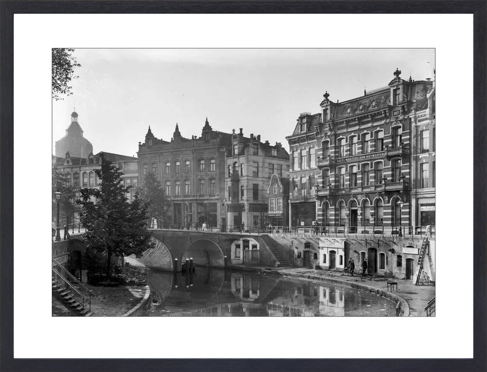 Hotel aan de Oudegracht - 1905
