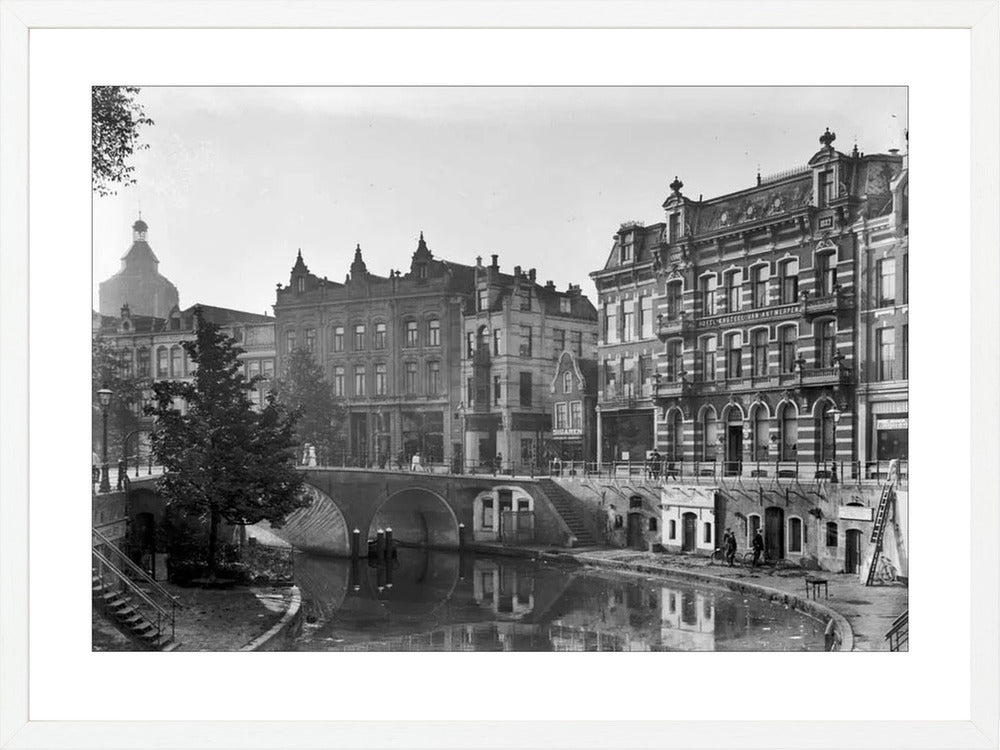 Hotel aan de Oudegracht - 1905