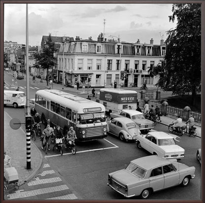 Verkeer op de Wittevrouwenbrug - 1965