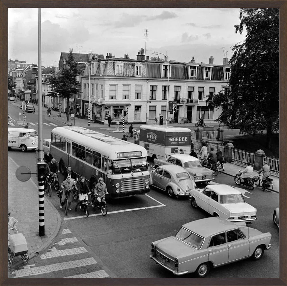 Verkeer op de Wittevrouwenbrug - 1965