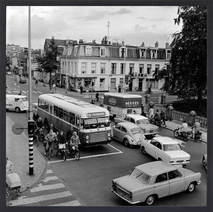 Verkeer op de Wittevrouwenbrug - 1965