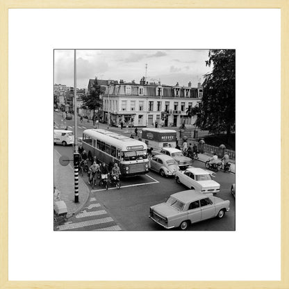 Verkeer op de Wittevrouwenbrug - 1965