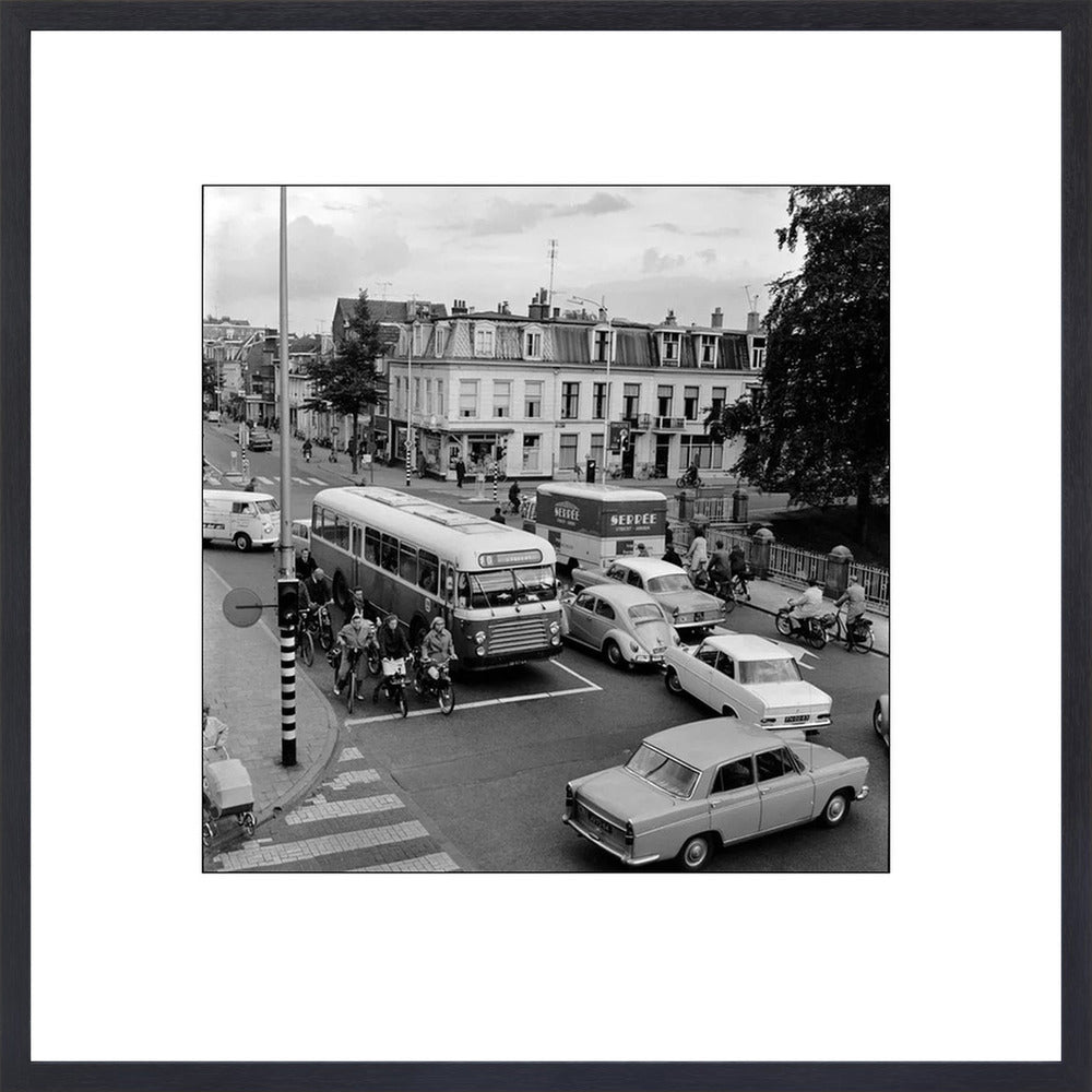 Verkeer op de Wittevrouwenbrug - 1965