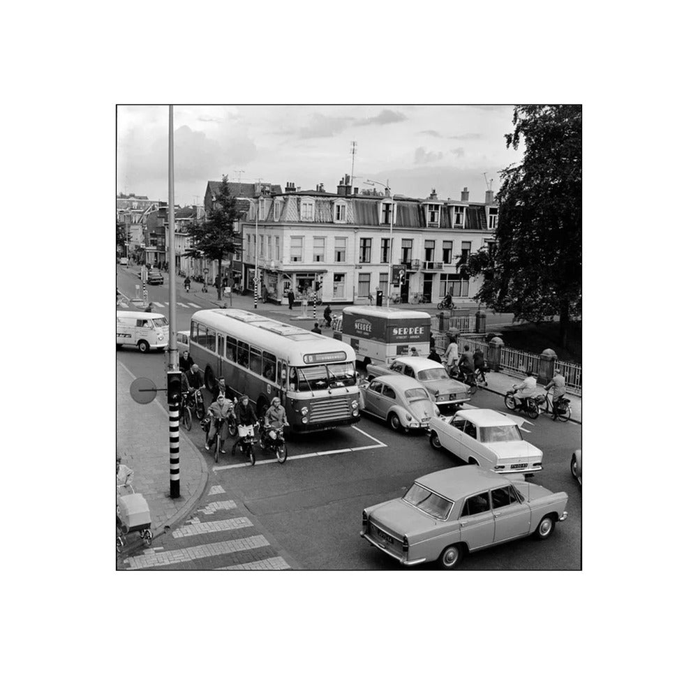 Verkeer op de Wittevrouwenbrug - 1965