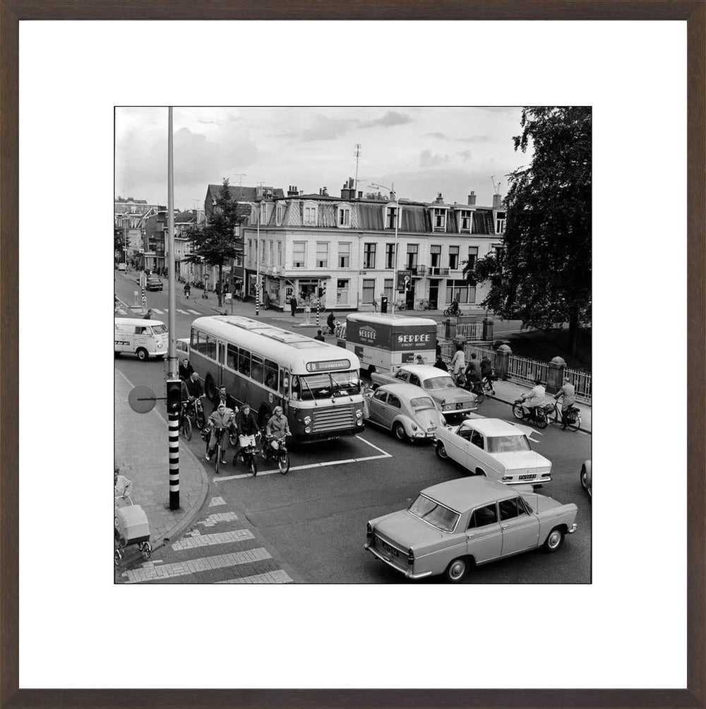 Verkeer op de Wittevrouwenbrug - 1965