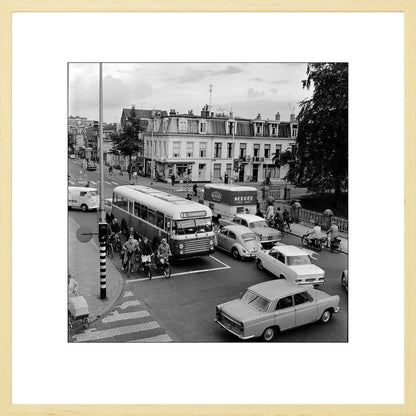 Verkeer op de Wittevrouwenbrug - 1965