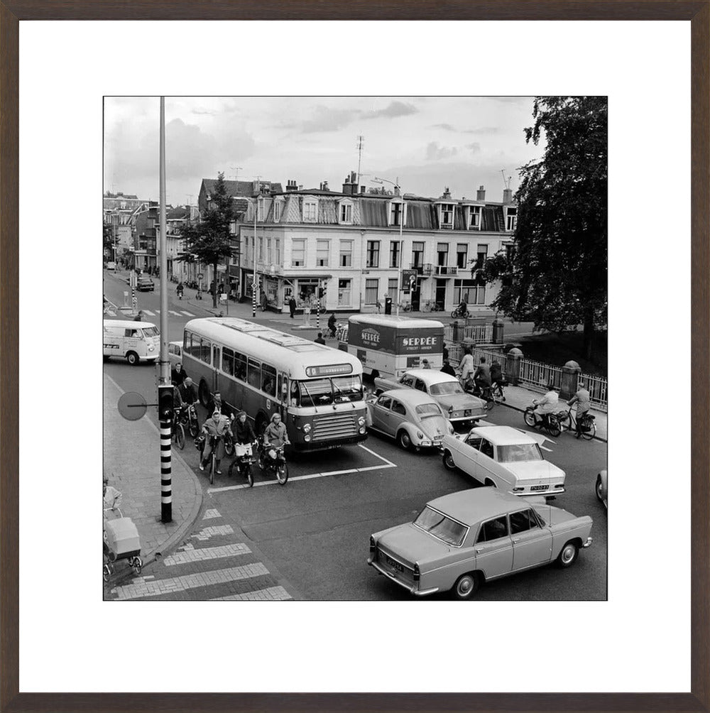 Verkeer op de Wittevrouwenbrug - 1965