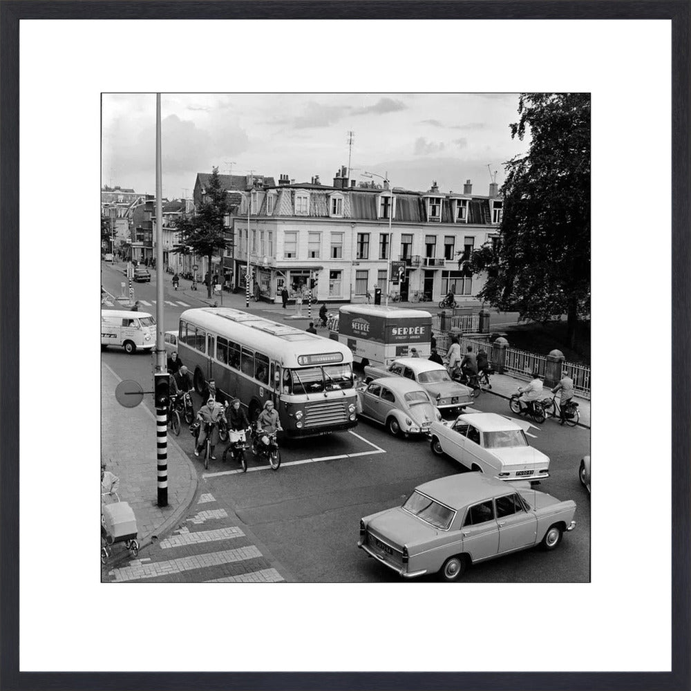 Verkeer op de Wittevrouwenbrug - 1965