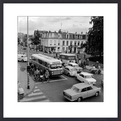 Verkeer op de Wittevrouwenbrug - 1965