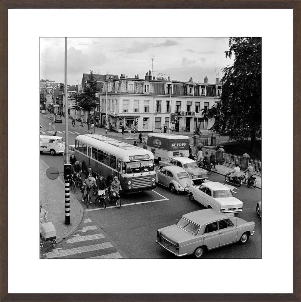 Verkeer op de Wittevrouwenbrug - 1965