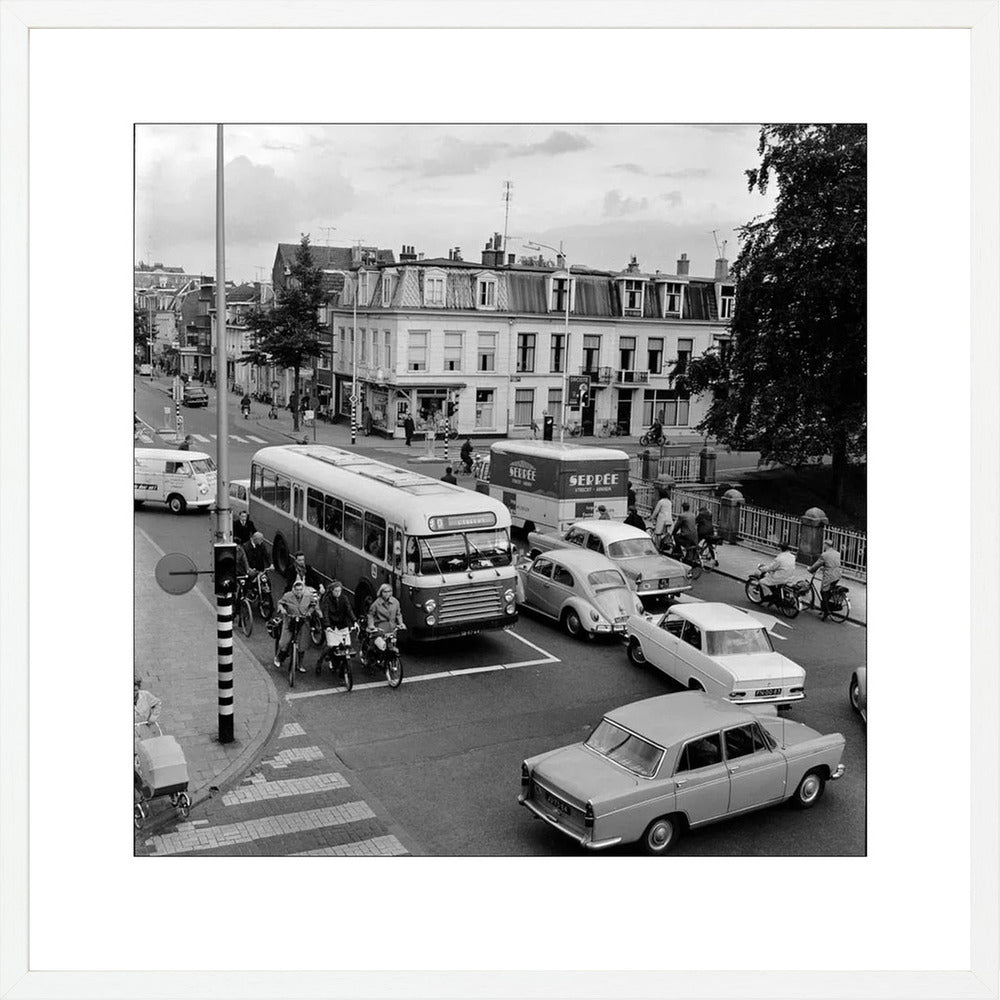 Verkeer op de Wittevrouwenbrug - 1965
