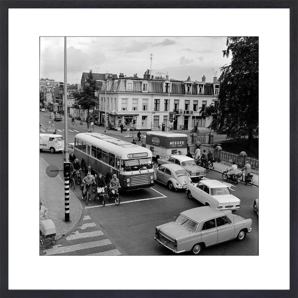 Verkeer op de Wittevrouwenbrug - 1965