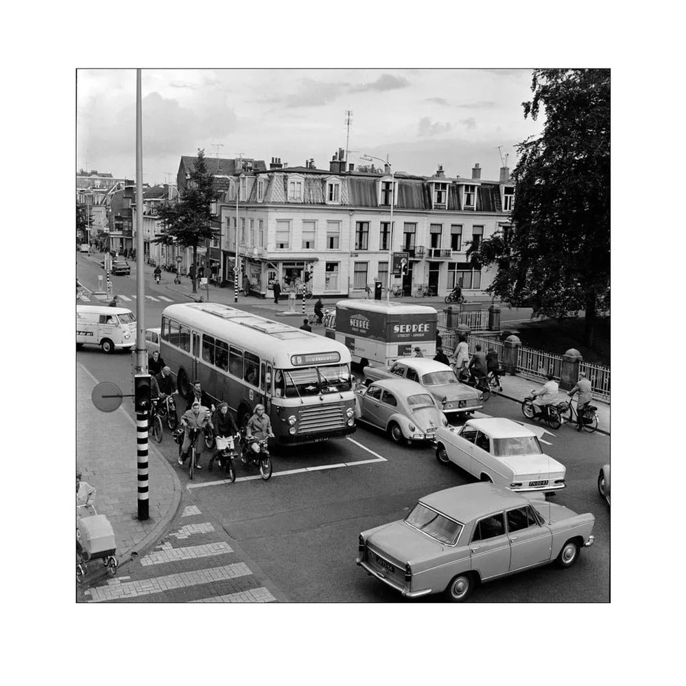 Verkeer op de Wittevrouwenbrug - 1965