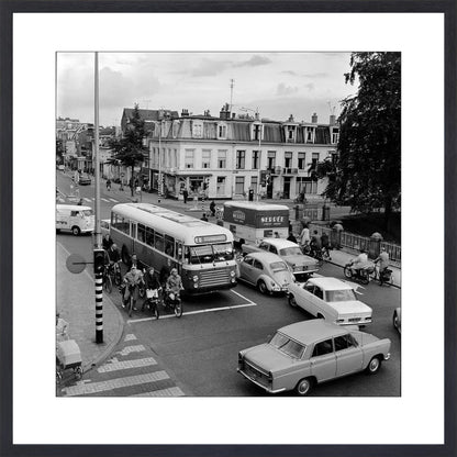 Verkeer op de Wittevrouwenbrug - 1965