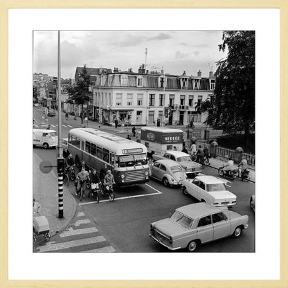 Verkeer op de Wittevrouwenbrug - 1965