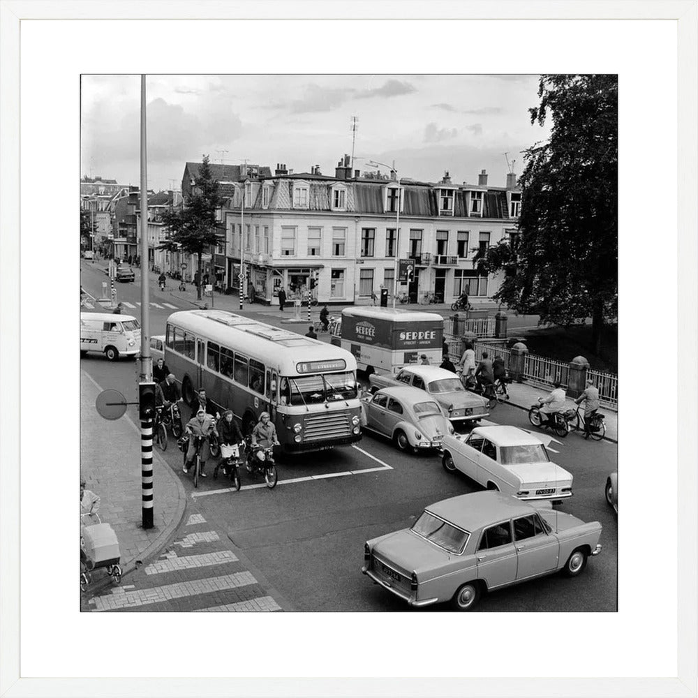 Verkeer op de Wittevrouwenbrug - 1965