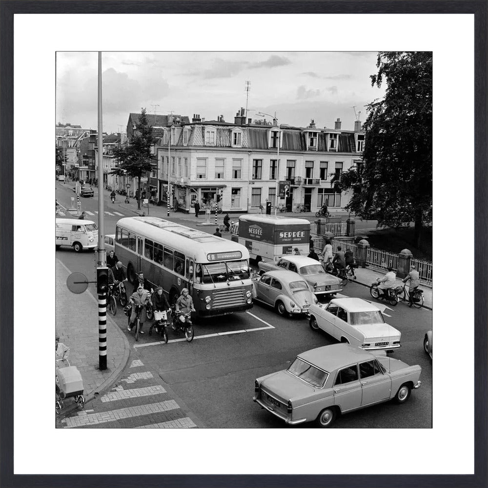 Verkeer op de Wittevrouwenbrug - 1965
