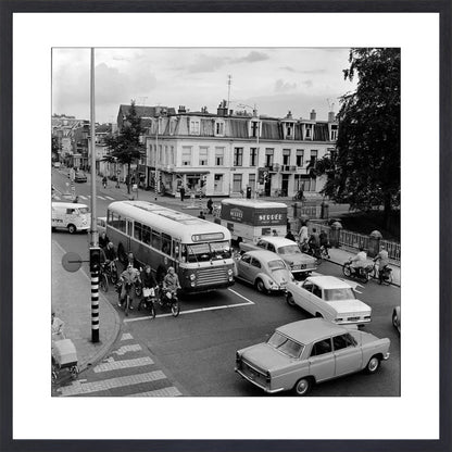Verkeer op de Wittevrouwenbrug - 1965