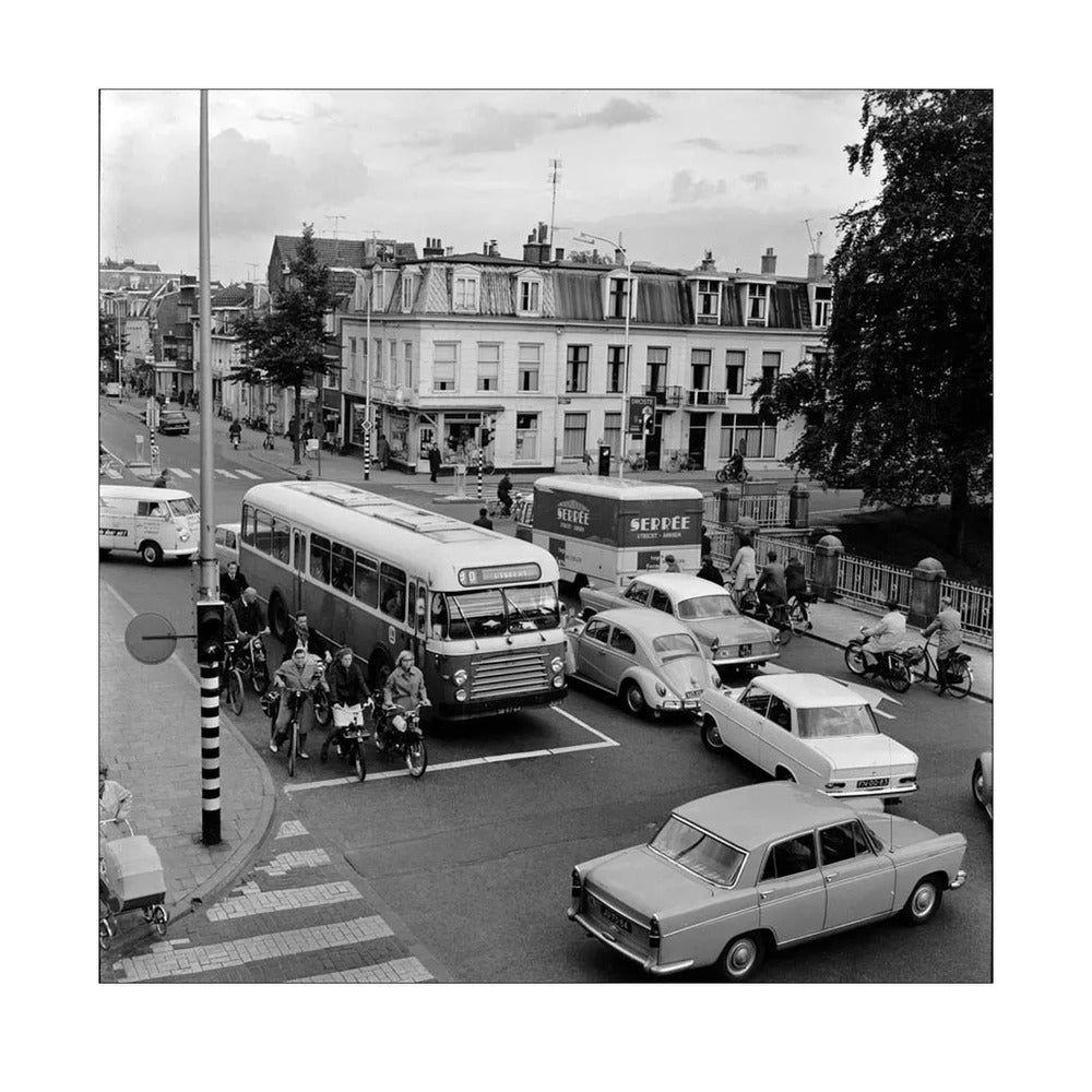 Verkeer op de Wittevrouwenbrug - 1965