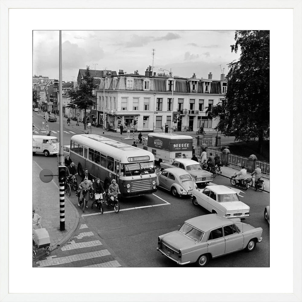 Verkeer op de Wittevrouwenbrug - 1965
