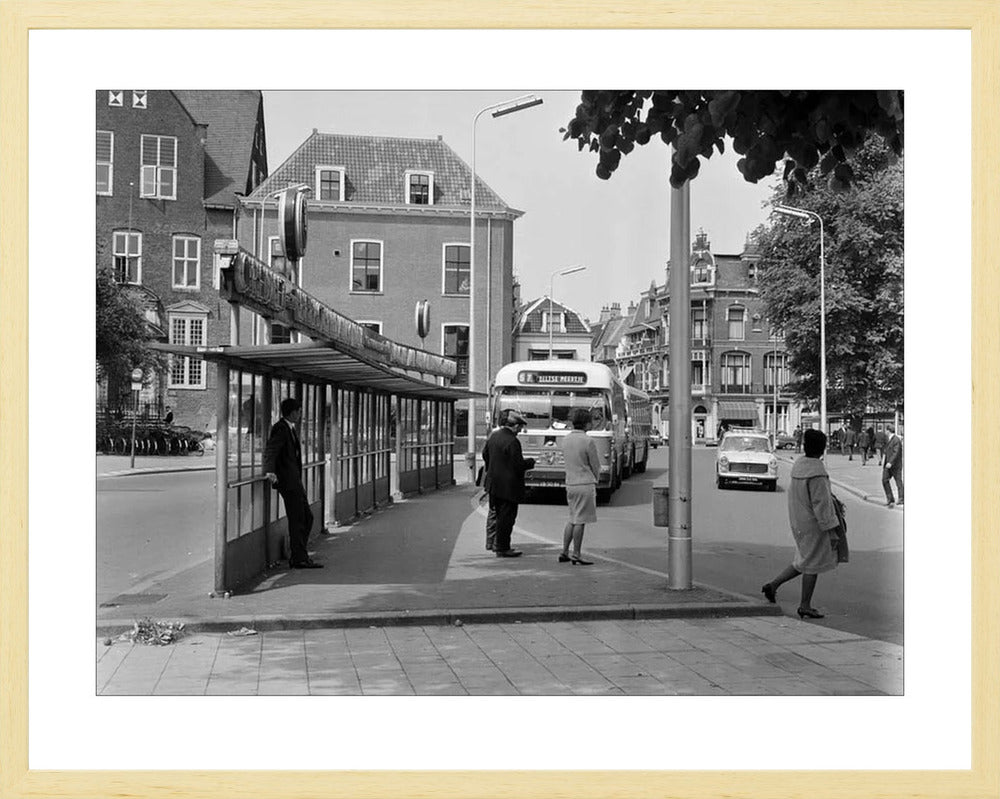 Bushalte aan het Janskerkhof - 1966
