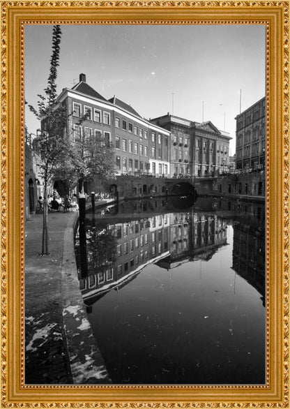 De Oudegracht en de Stadhuisbrug - 1960