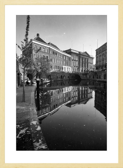 De Oudegracht en de Stadhuisbrug - 1960