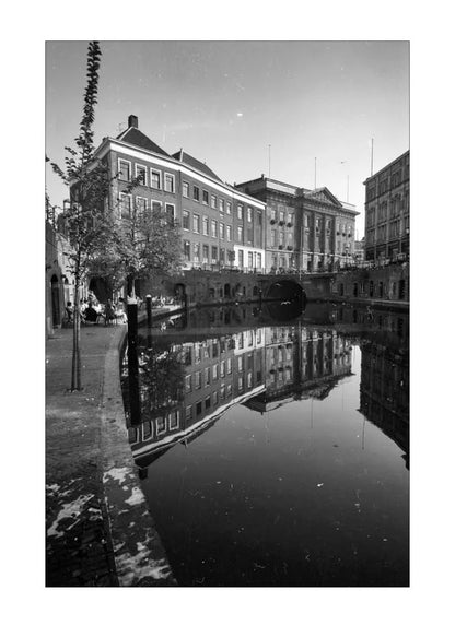 De Oudegracht en de Stadhuisbrug - 1960
