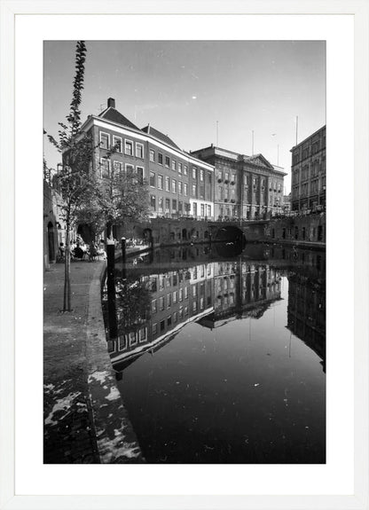 De Oudegracht en de Stadhuisbrug - 1960