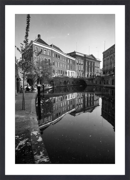 De Oudegracht en de Stadhuisbrug - 1960