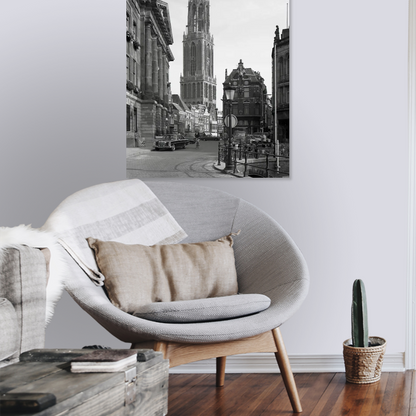 Zwart-witfoto uit 1972 van de Stadhuisbrug over de Oudegracht in Utrecht. – canvas zonder lijst in leeshoek