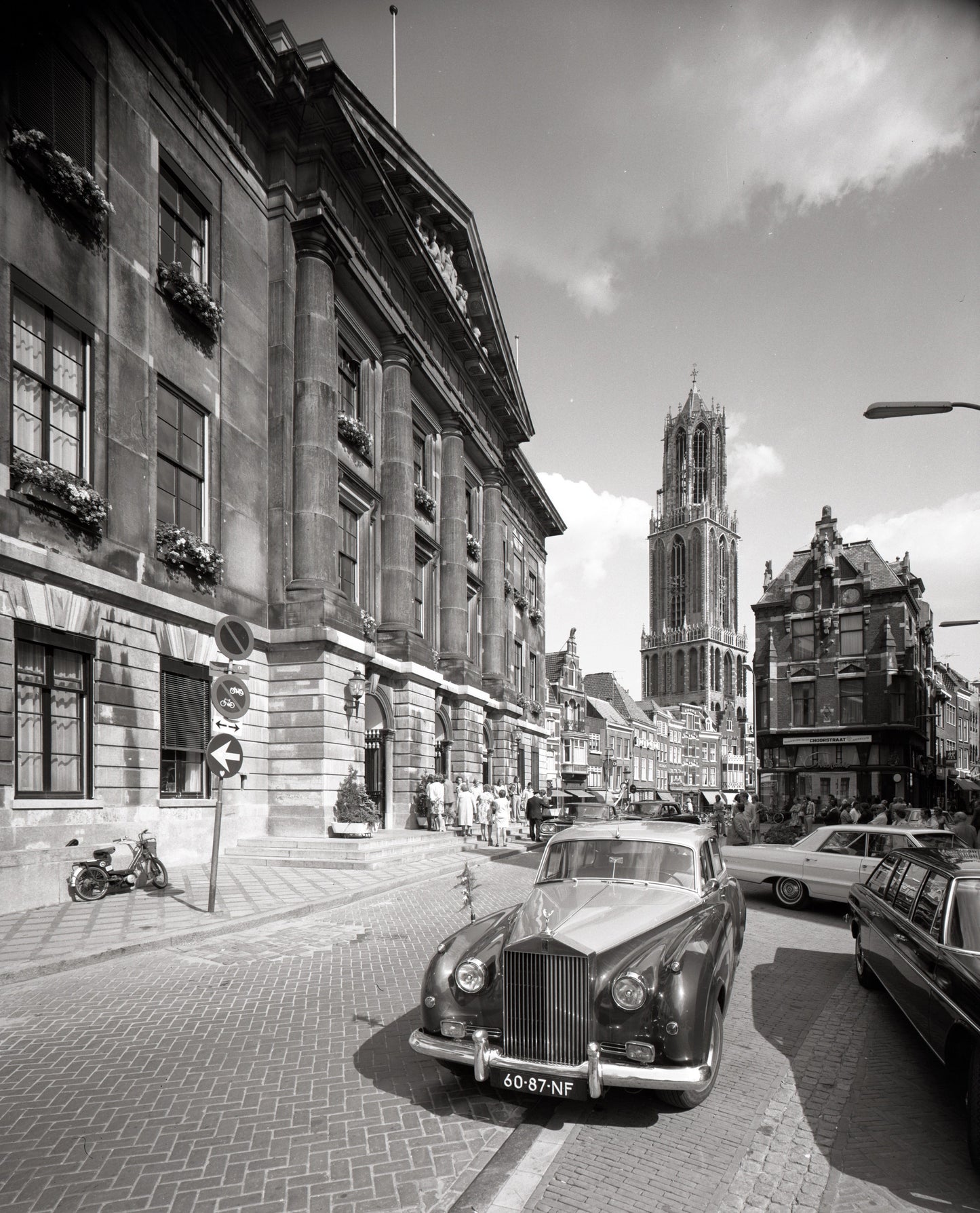 Het Stadhuis met de Stadhuisbrug - 1973